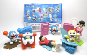 Komplettsatz  Doraemon 2 Hong Kong + 8 Beipackzettel