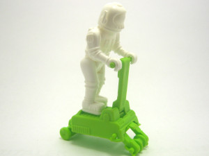 Astronaut auf momilen Einsatzgeräten grün/weiß