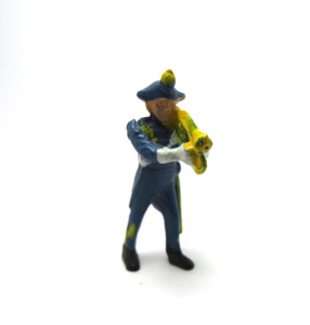 Soldat mit Posaune 4
