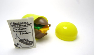 Der Hafen-Das Tor zur Welt Schlepper Seestern Original im Ei + Beipackzettel mit Logo