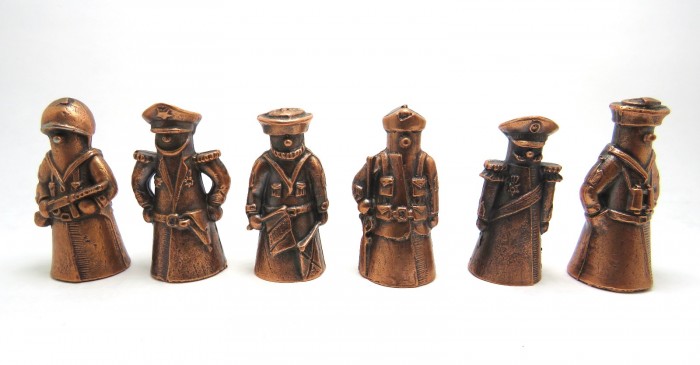 Komplettsatz  Fingerhut-Miniaturen Berufe 2 (Militär)  Kupfer