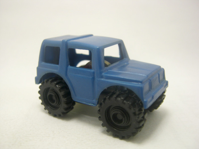 Geländefahrzeuge 1991 , Modell 2 blau