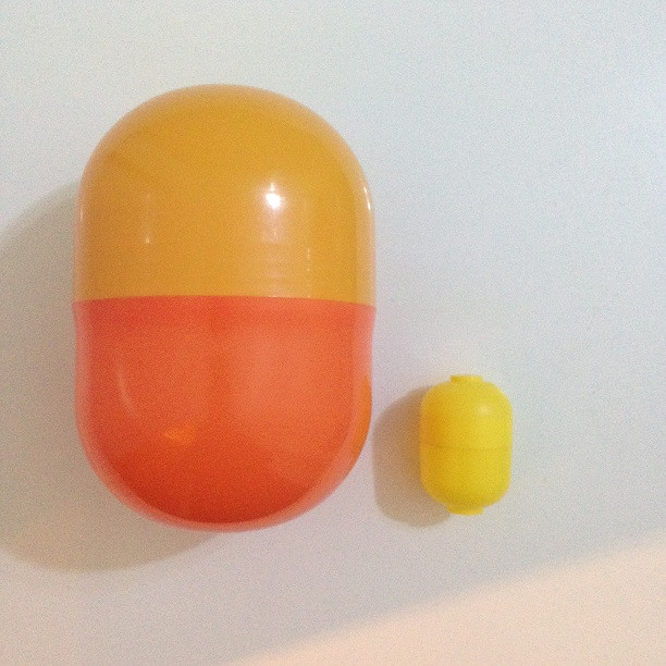 Ü - Ei - Riesen Maxi Kapseln Hüllen 13 x 9 cm in orange-dunkelorange